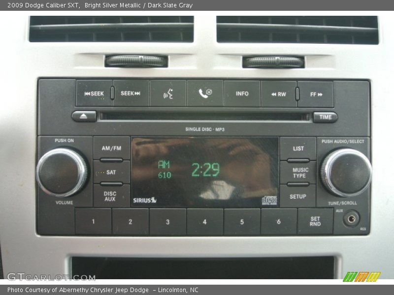 Bright Silver Metallic / Dark Slate Gray 2009 Dodge Caliber SXT