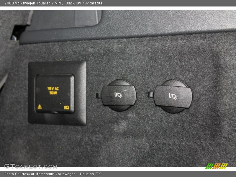 Black Uni / Anthracite 2008 Volkswagen Touareg 2 VR6