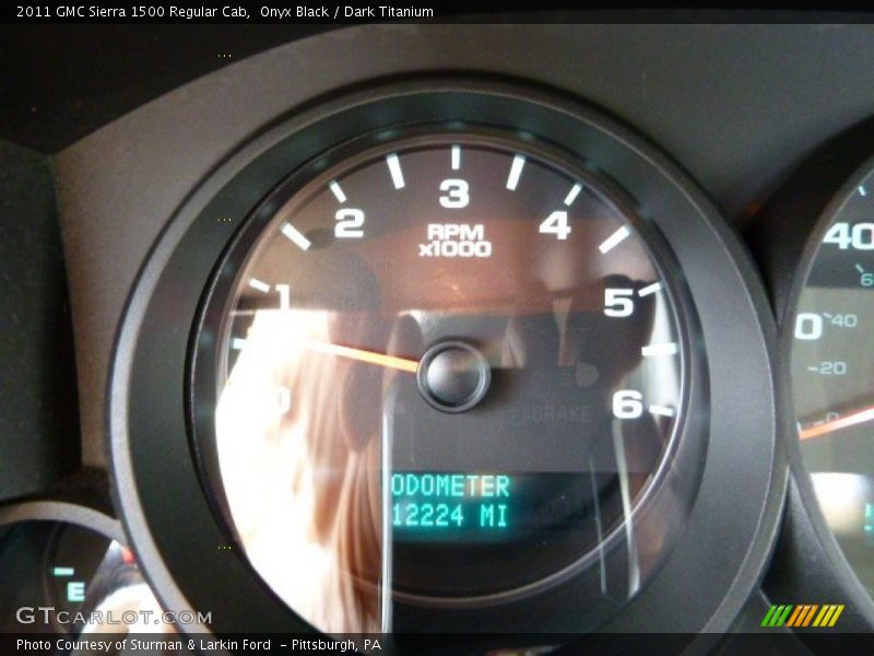 Onyx Black / Dark Titanium 2011 GMC Sierra 1500 Regular Cab