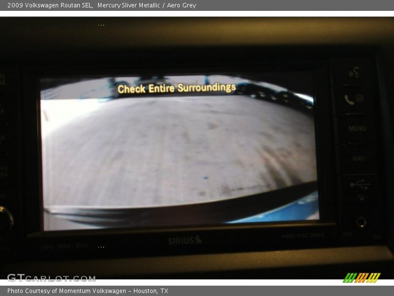 Mercury Sliver Metallic / Aero Grey 2009 Volkswagen Routan SEL