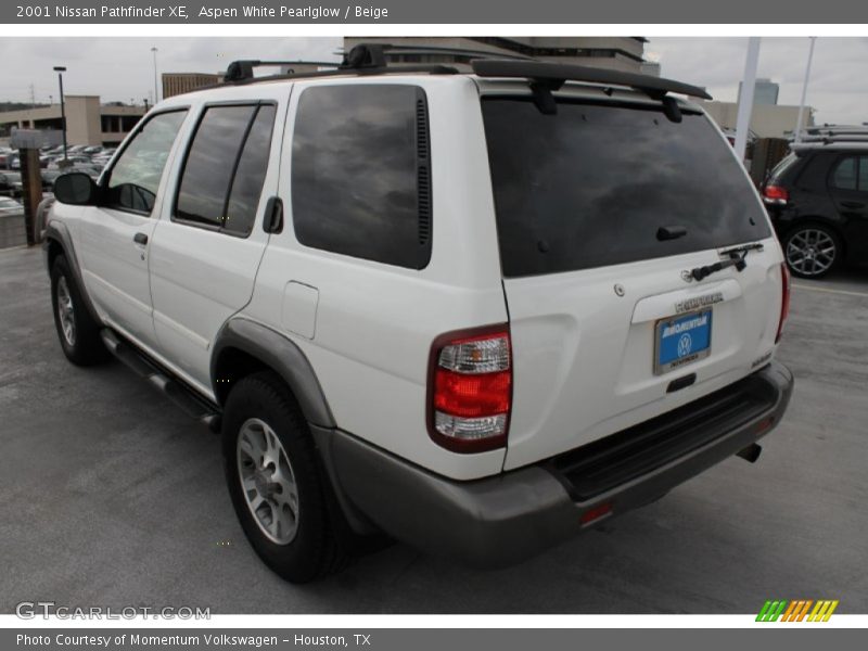 Aspen White Pearlglow / Beige 2001 Nissan Pathfinder XE