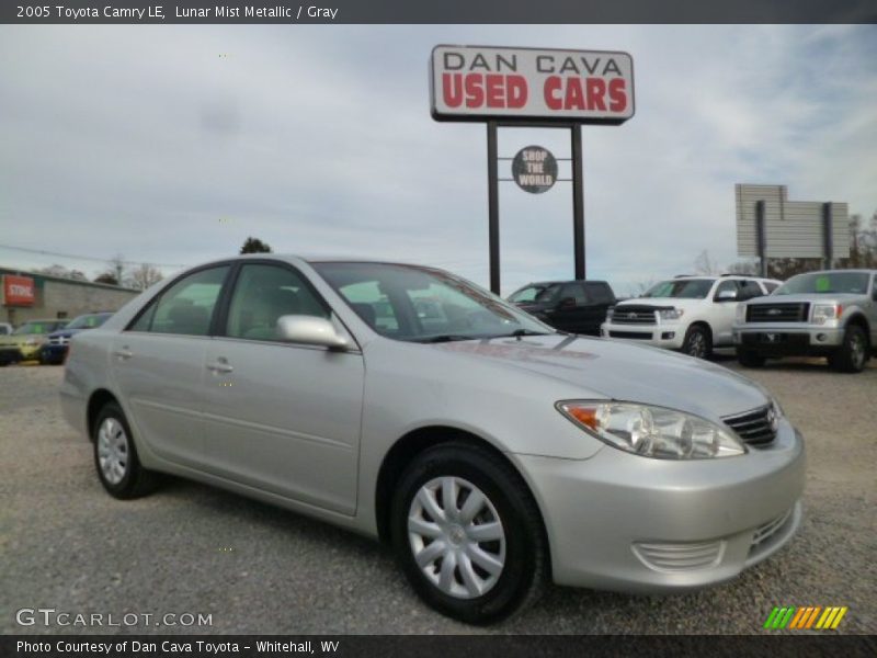 Lunar Mist Metallic / Gray 2005 Toyota Camry LE