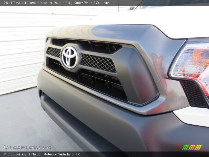 Super White / Graphite 2014 Toyota Tacoma Prerunner Double Cab