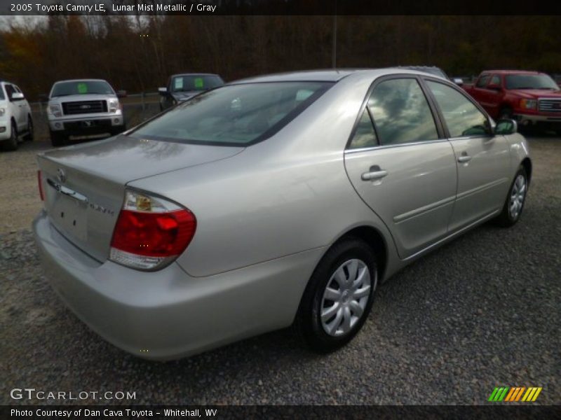 Lunar Mist Metallic / Gray 2005 Toyota Camry LE