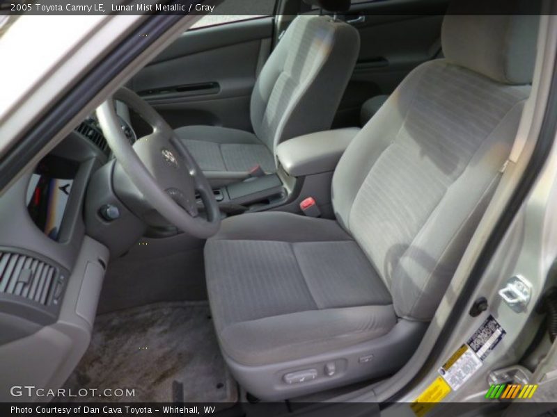 Lunar Mist Metallic / Gray 2005 Toyota Camry LE