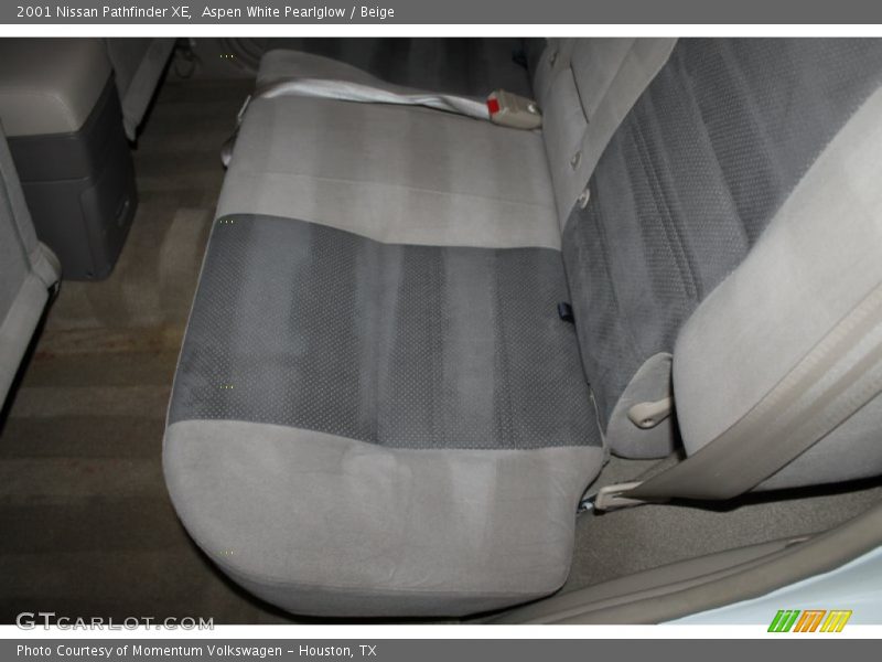 Aspen White Pearlglow / Beige 2001 Nissan Pathfinder XE