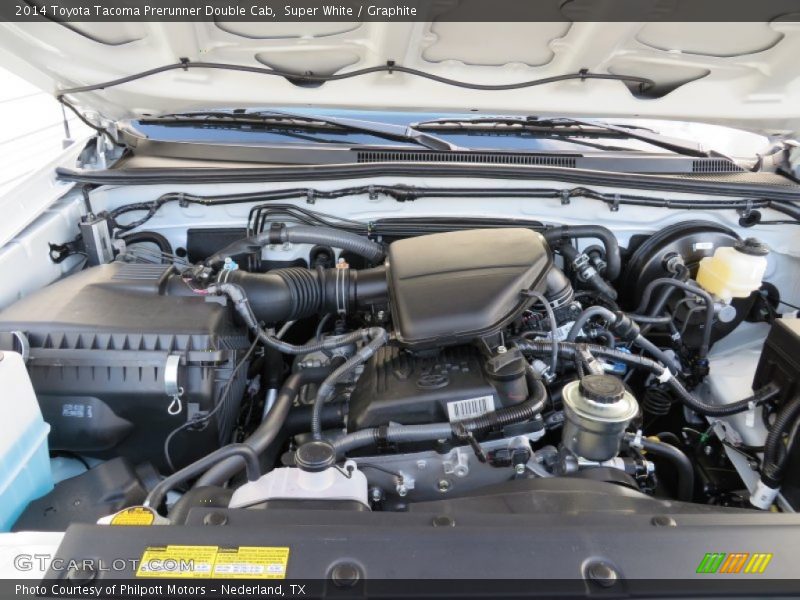 Super White / Graphite 2014 Toyota Tacoma Prerunner Double Cab