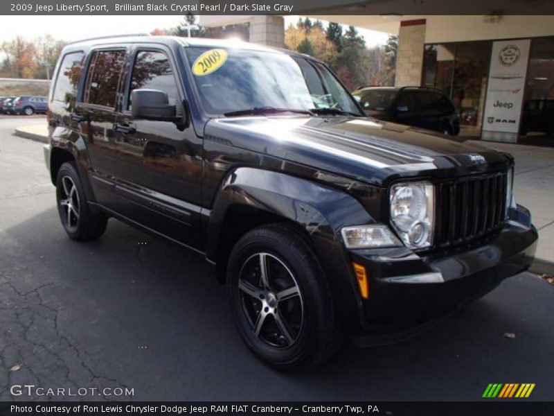 Brilliant Black Crystal Pearl / Dark Slate Gray 2009 Jeep Liberty Sport