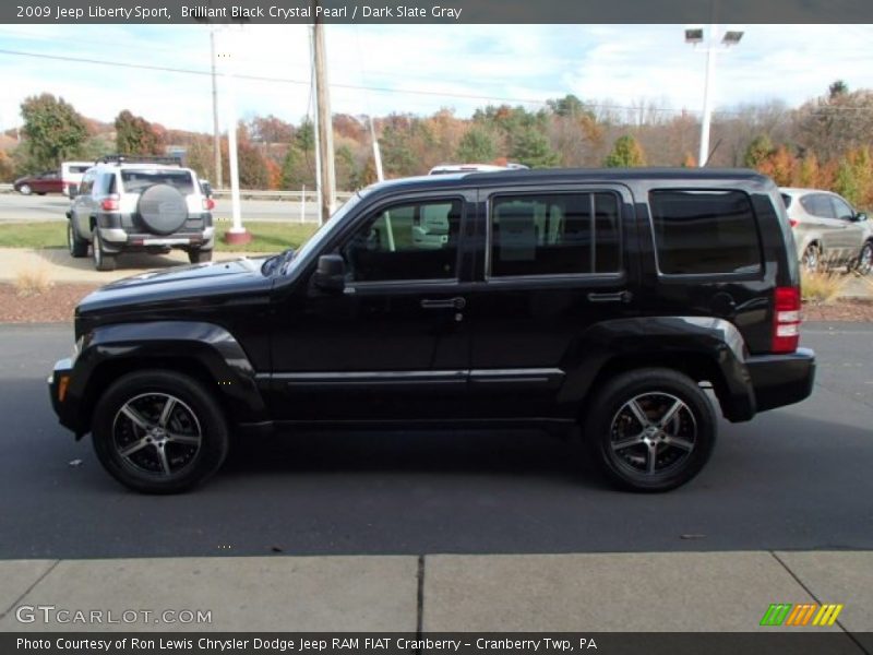 Brilliant Black Crystal Pearl / Dark Slate Gray 2009 Jeep Liberty Sport