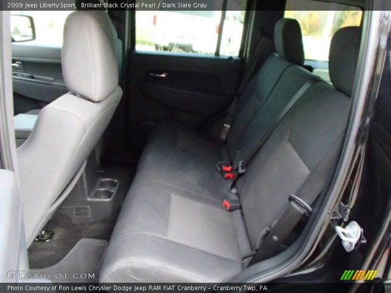 Brilliant Black Crystal Pearl / Dark Slate Gray 2009 Jeep Liberty Sport