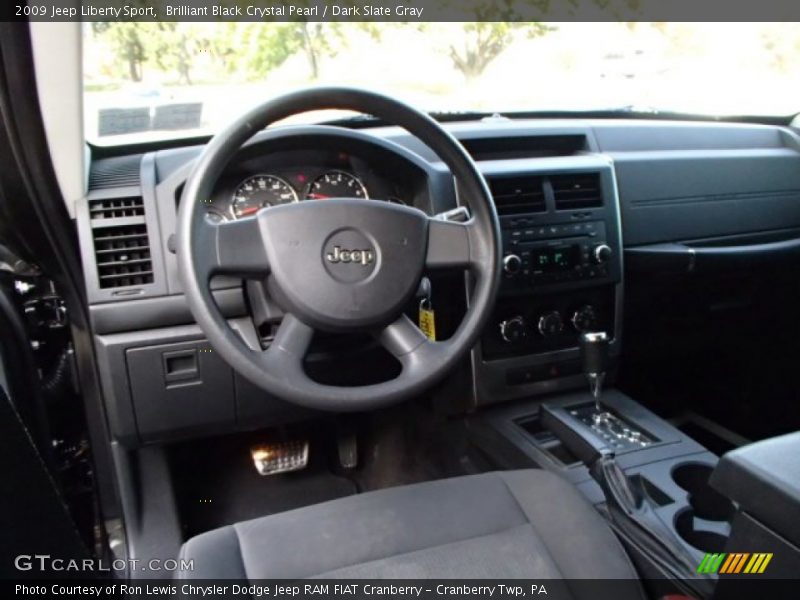 Brilliant Black Crystal Pearl / Dark Slate Gray 2009 Jeep Liberty Sport