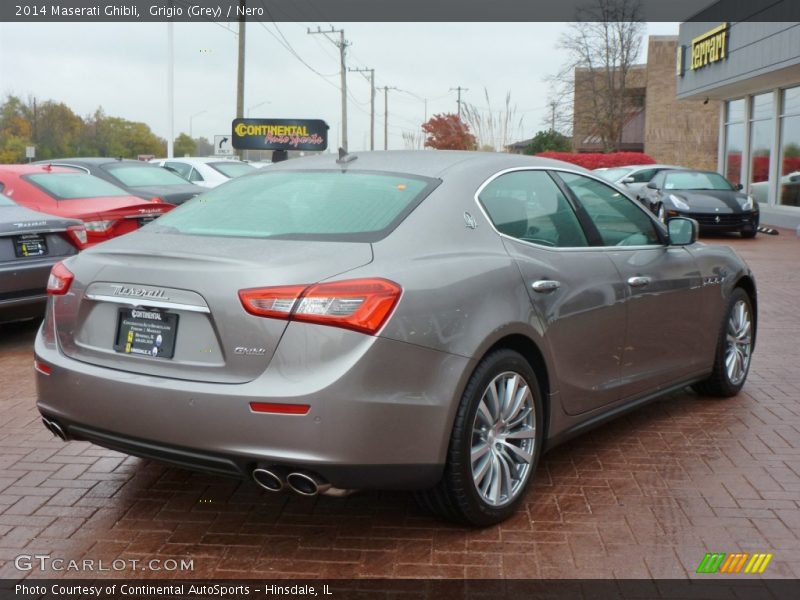 Grigio (Grey) / Nero 2014 Maserati Ghibli