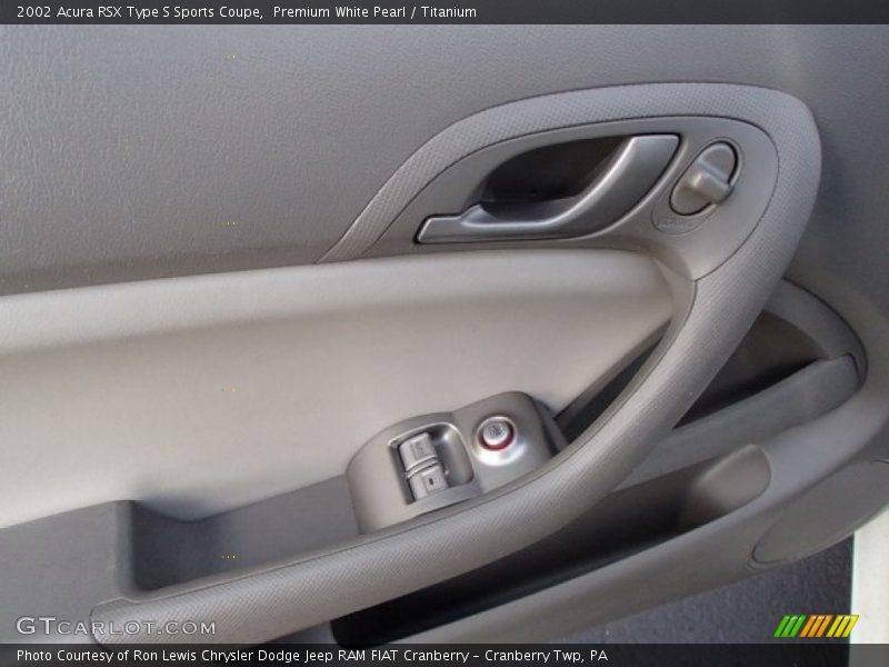 Premium White Pearl / Titanium 2002 Acura RSX Type S Sports Coupe