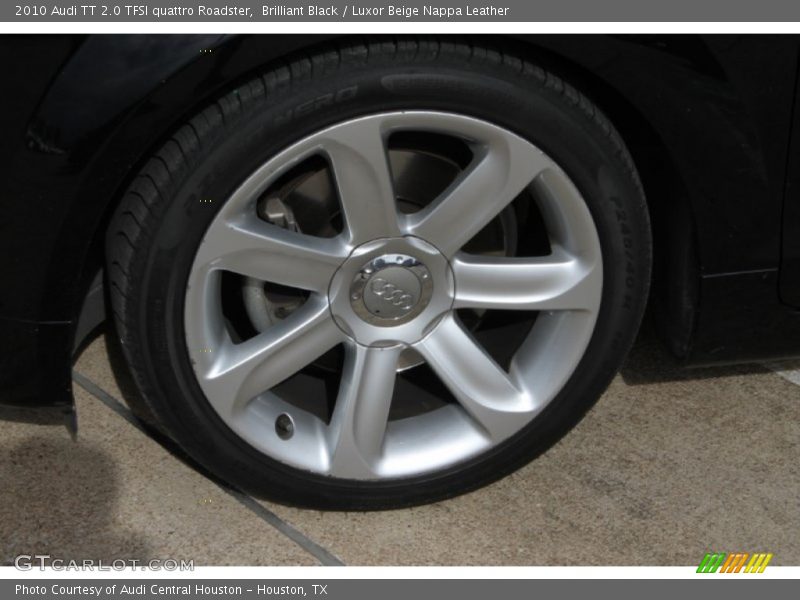  2010 TT 2.0 TFSI quattro Roadster Wheel