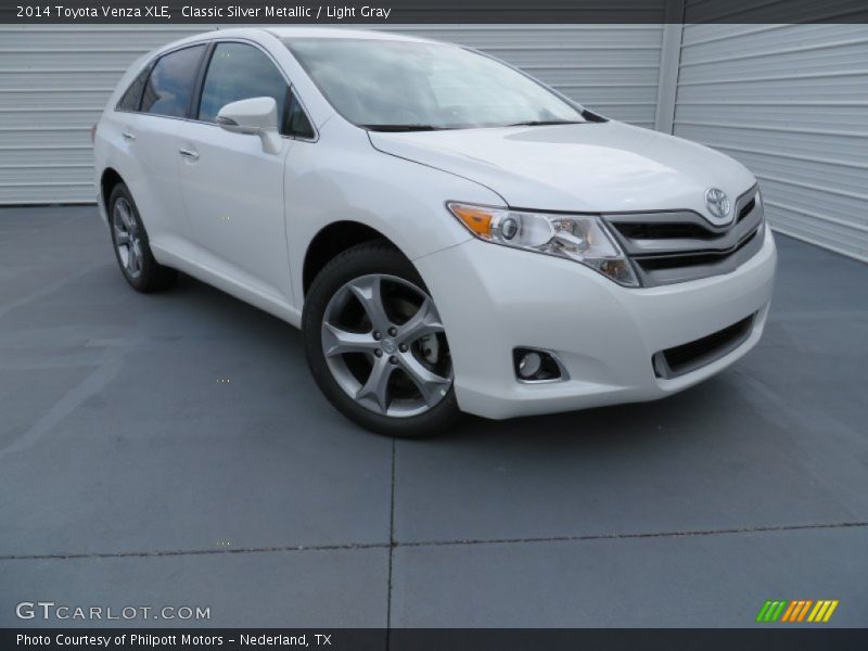 Classic Silver Metallic / Light Gray 2014 Toyota Venza XLE