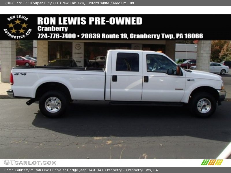 Oxford White / Medium Flint 2004 Ford F250 Super Duty XLT Crew Cab 4x4