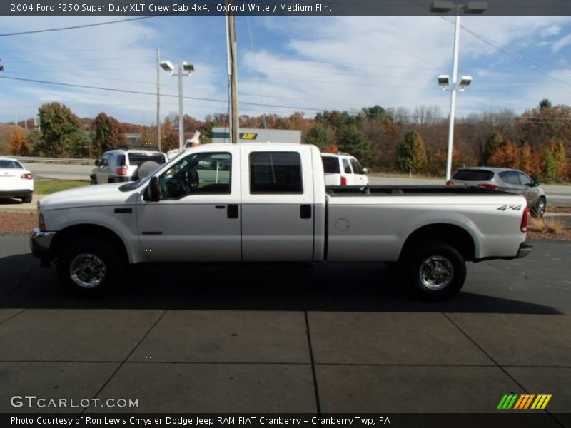 Oxford White / Medium Flint 2004 Ford F250 Super Duty XLT Crew Cab 4x4