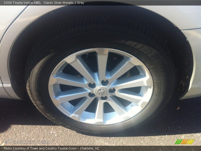 Classic Silver Metallic / Gray 2009 Toyota Venza AWD