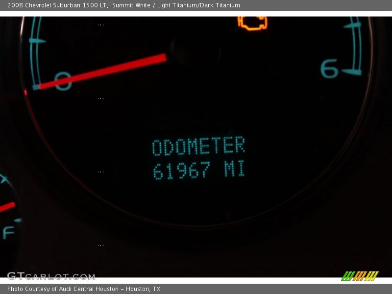 Summit White / Light Titanium/Dark Titanium 2008 Chevrolet Suburban 1500 LT