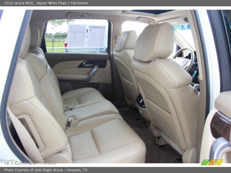 Aspen White Pearl / Parchment 2010 Acura MDX