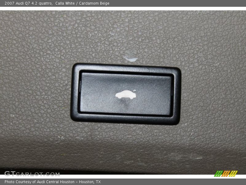 Calla White / Cardamom Beige 2007 Audi Q7 4.2 quattro