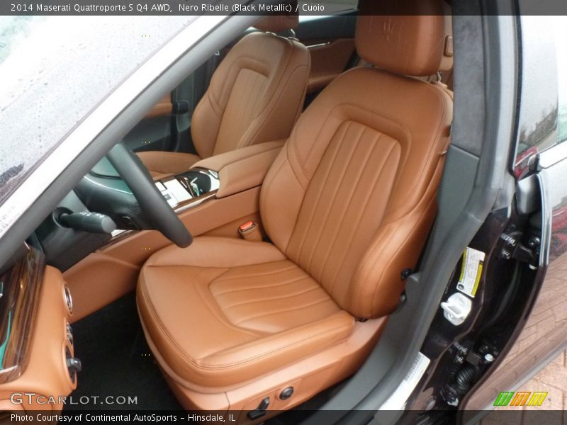 Front Seat of 2014 Quattroporte S Q4 AWD