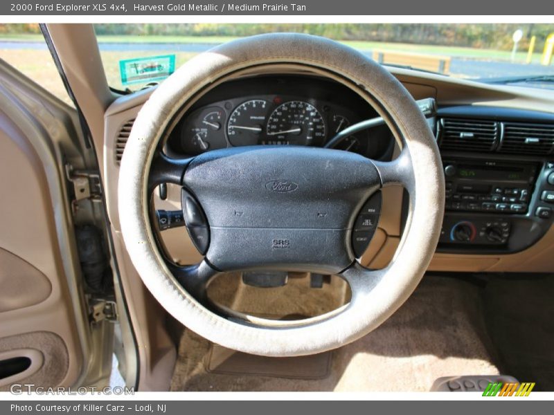 Harvest Gold Metallic / Medium Prairie Tan 2000 Ford Explorer XLS 4x4
