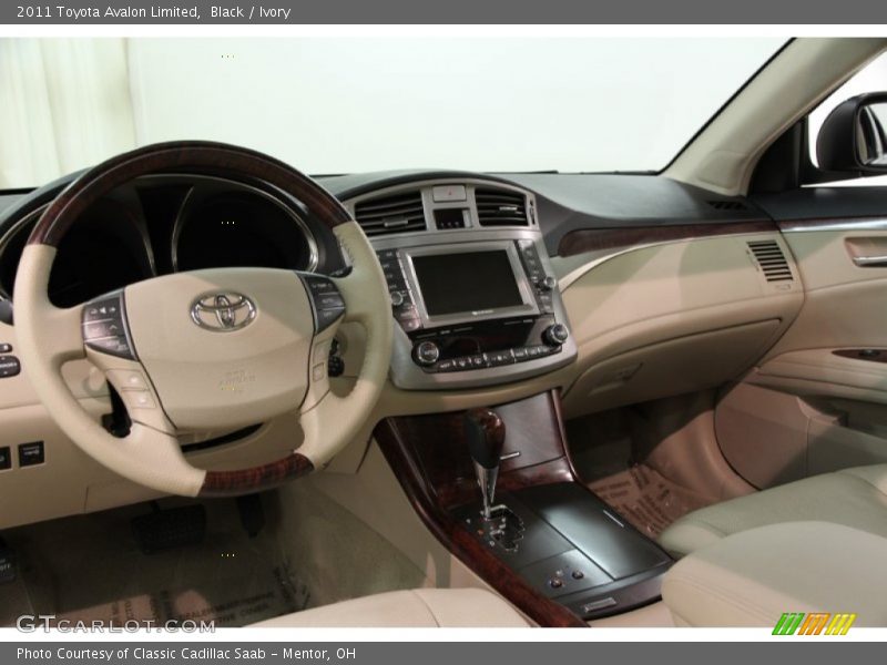 Black / Ivory 2011 Toyota Avalon Limited