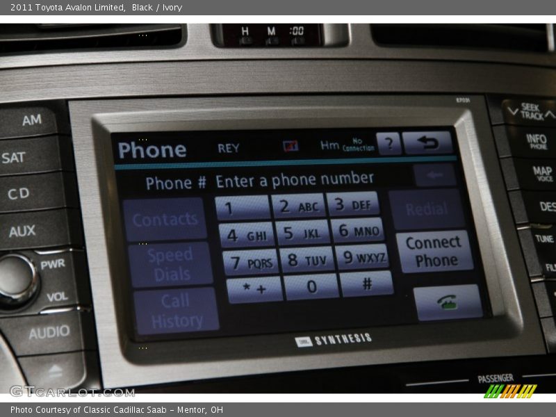 Black / Ivory 2011 Toyota Avalon Limited