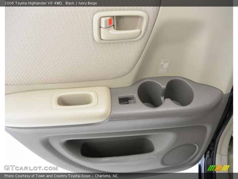 Black / Ivory Beige 2006 Toyota Highlander V6 4WD