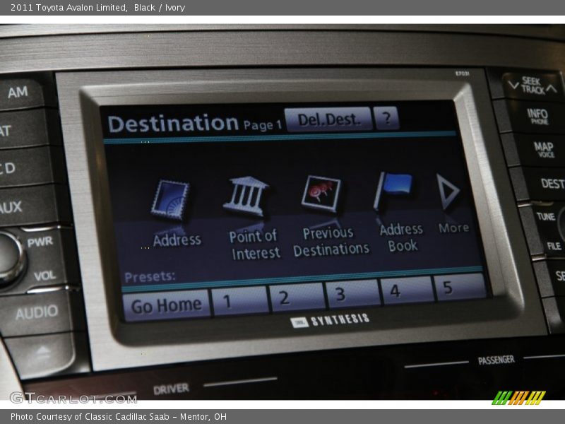 Black / Ivory 2011 Toyota Avalon Limited