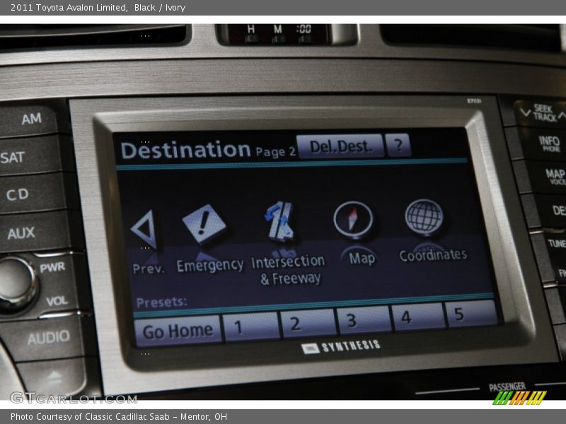 Black / Ivory 2011 Toyota Avalon Limited