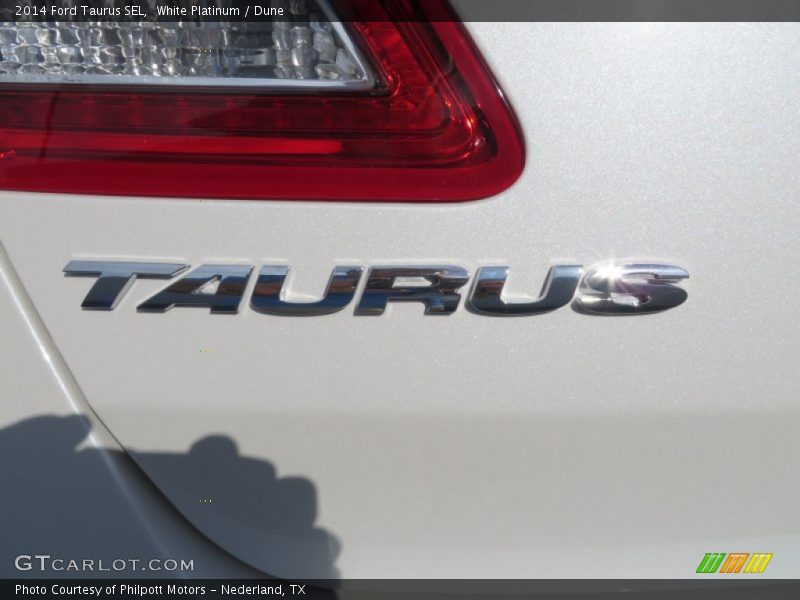 White Platinum / Dune 2014 Ford Taurus SEL