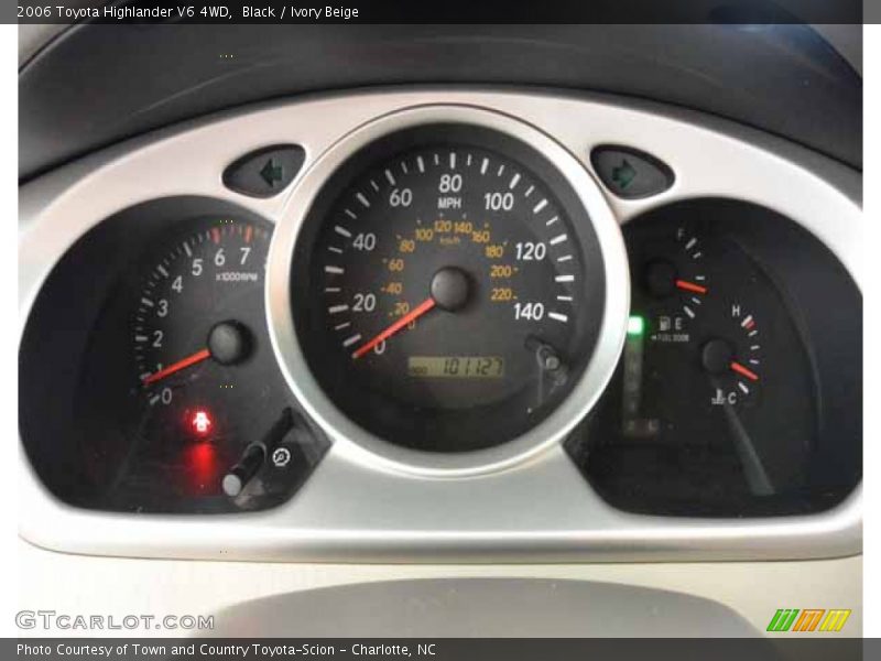 Black / Ivory Beige 2006 Toyota Highlander V6 4WD