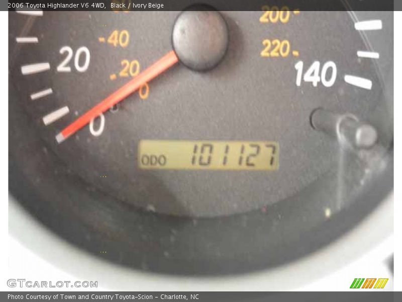 Black / Ivory Beige 2006 Toyota Highlander V6 4WD