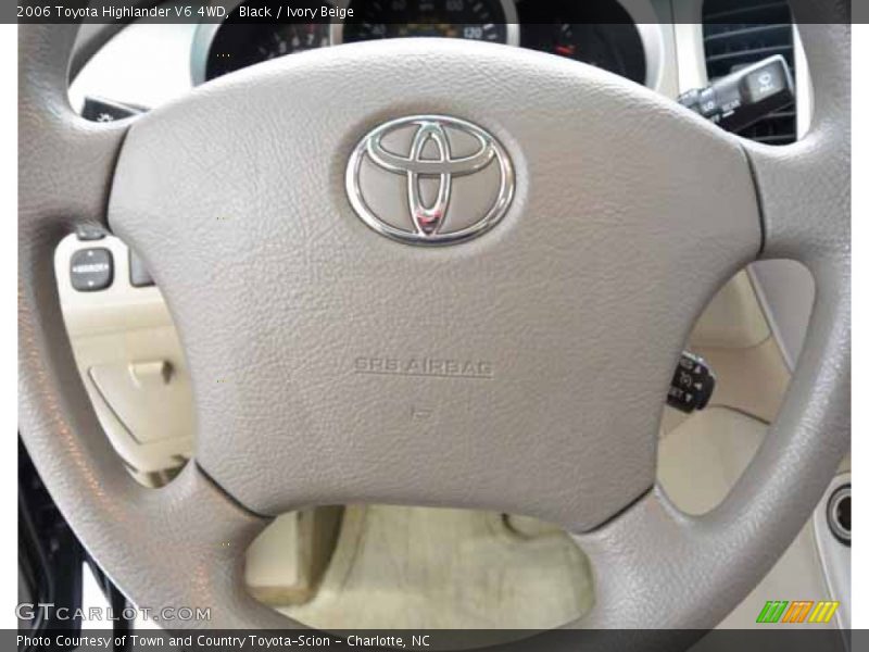 Black / Ivory Beige 2006 Toyota Highlander V6 4WD