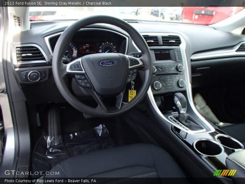 Sterling Gray Metallic / Charcoal Black 2013 Ford Fusion SE