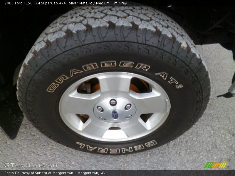 Silver Metallic / Medium Flint Grey 2005 Ford F150 FX4 SuperCab 4x4