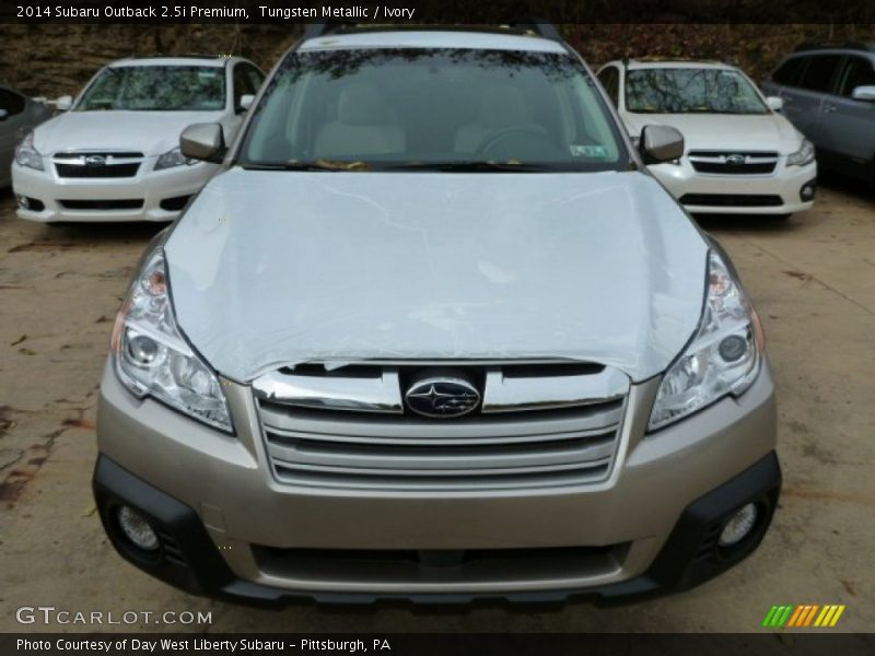 Tungsten Metallic / Ivory 2014 Subaru Outback 2.5i Premium