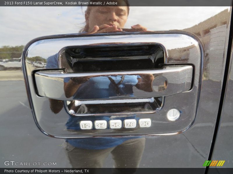 Kodiak Brown Metallic / Adobe 2013 Ford F150 Lariat SuperCrew