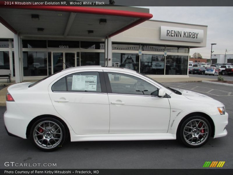 Wicked White / Black 2014 Mitsubishi Lancer Evolution MR