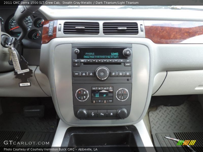 Stealth Gray Metallic / Dark Titanium/Light Titanium 2011 GMC Sierra 1500 SLT Crew Cab