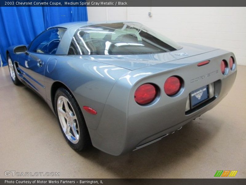 Medium Spiral Gray Metallic / Black 2003 Chevrolet Corvette Coupe