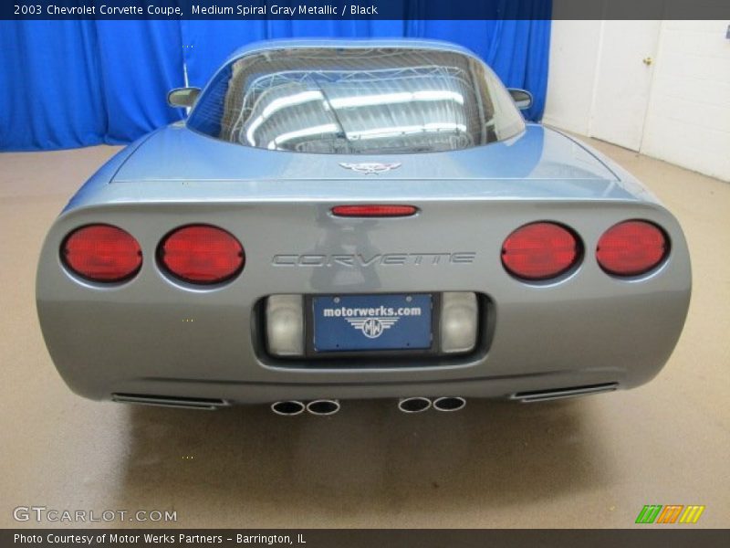 Medium Spiral Gray Metallic / Black 2003 Chevrolet Corvette Coupe