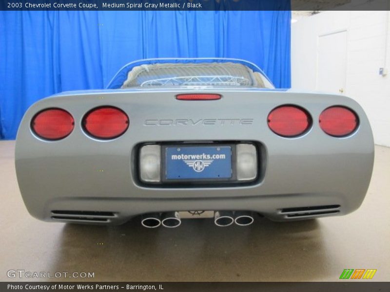 Medium Spiral Gray Metallic / Black 2003 Chevrolet Corvette Coupe