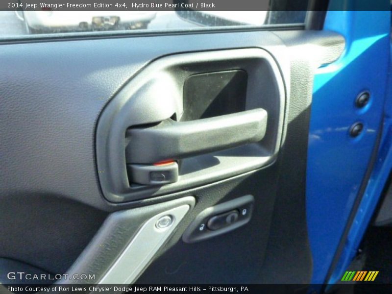 Hydro Blue Pearl Coat / Black 2014 Jeep Wrangler Freedom Edition 4x4