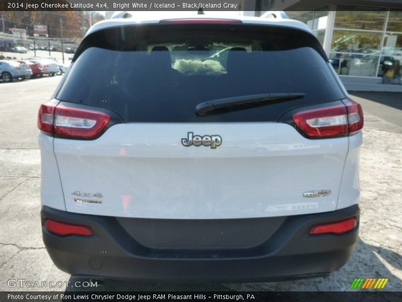 Bright White / Iceland - Black/Iceland Gray 2014 Jeep Cherokee Latitude 4x4
