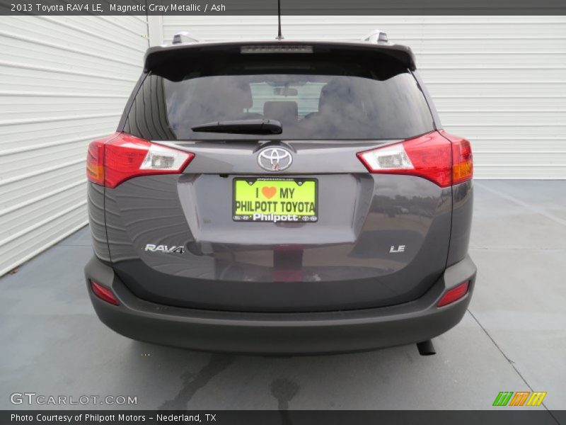 Magnetic Gray Metallic / Ash 2013 Toyota RAV4 LE