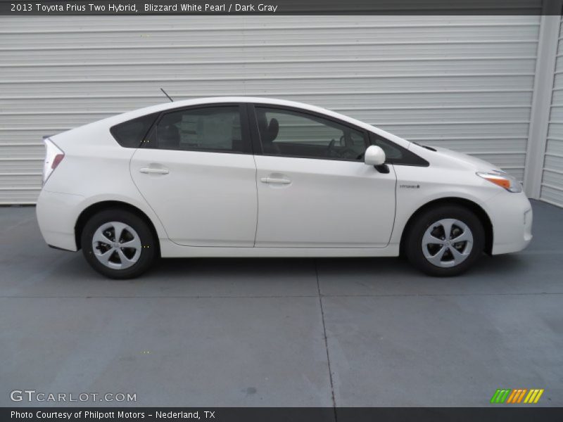 Blizzard White Pearl / Dark Gray 2013 Toyota Prius Two Hybrid