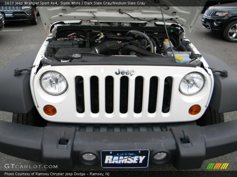 Stone White / Dark Slate Gray/Medium Slate Gray 2010 Jeep Wrangler Sport 4x4